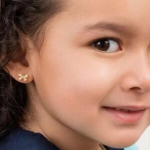 IroInk - piercing płatka ucha u dzieci